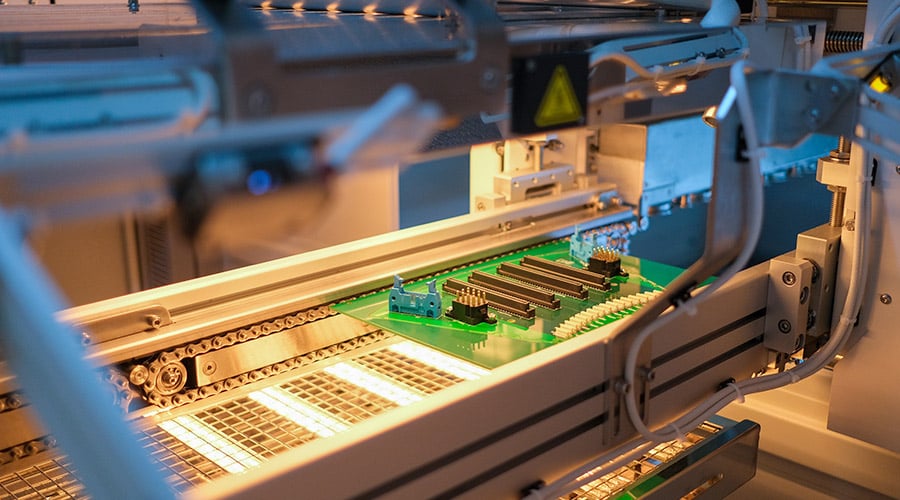 660bc2b7960fccbbeb86f5b2_02_02_04_Electronics_board_900x500