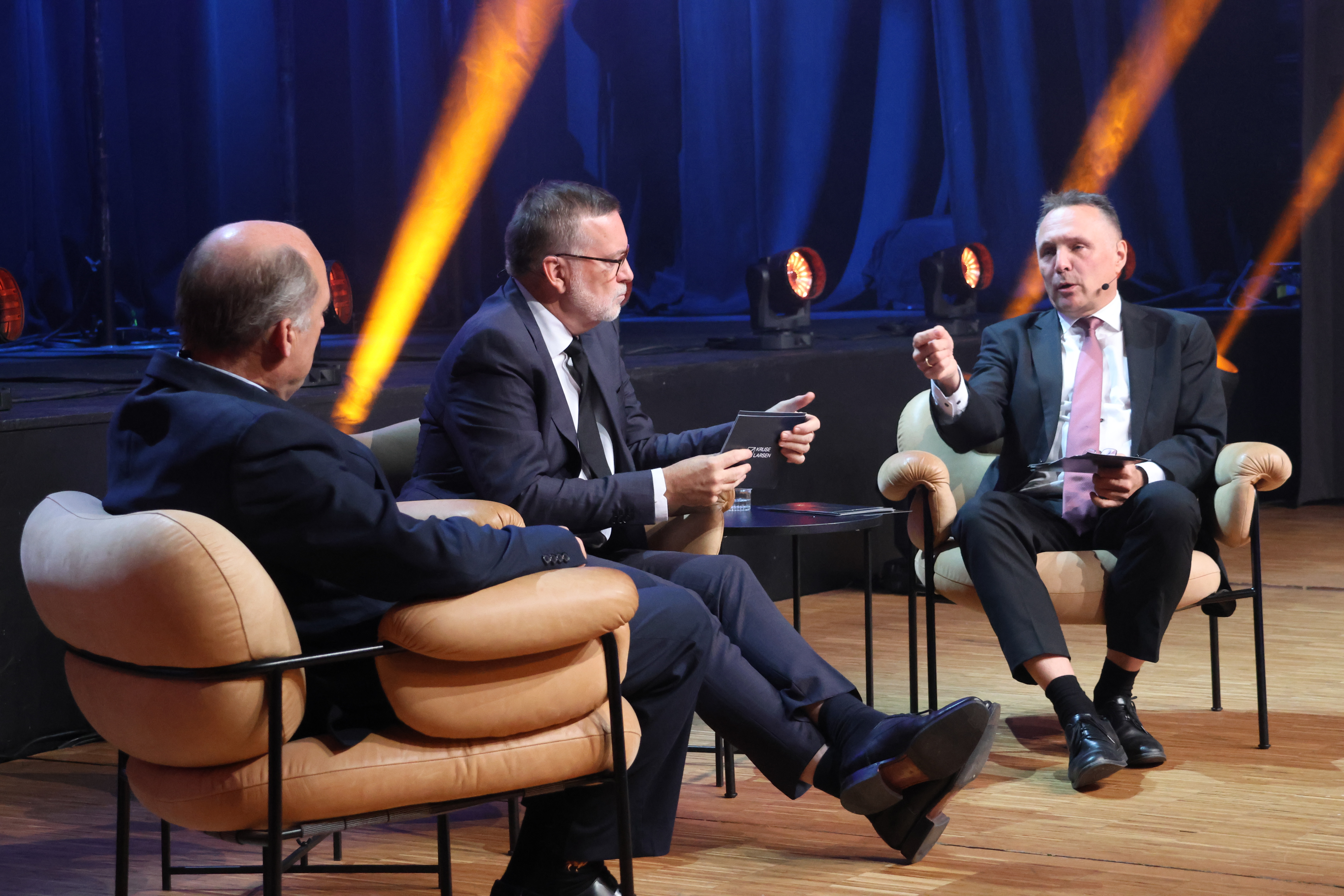 Ben Wallace, Jan Erik Larsen og Tore O. Sandvik under Forsvarskonferansen 2025. Foto: Lars Bugge Aarset/Fremtidens Industri