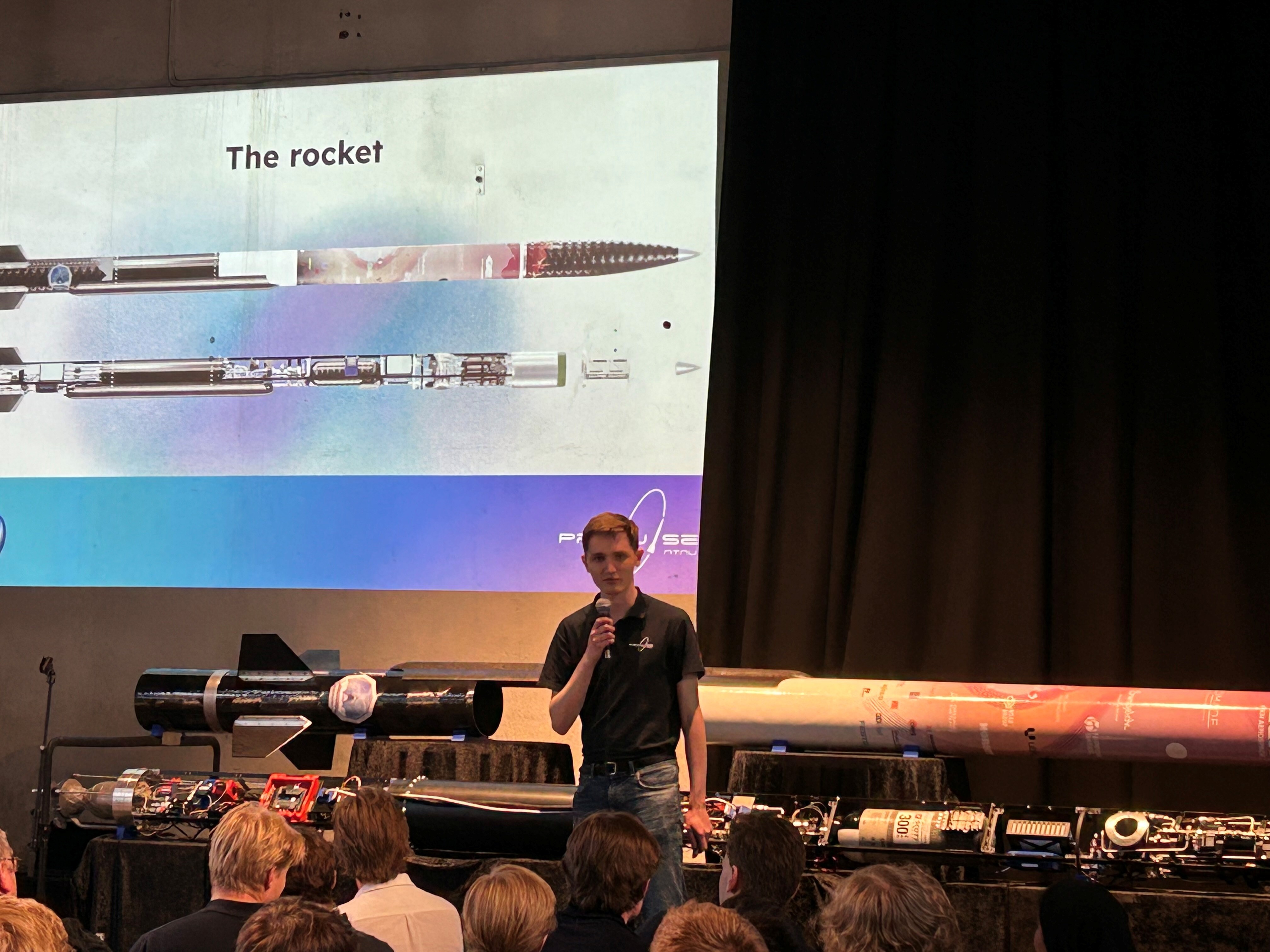 Avduking av Propulse NTNUs rakett Heimdall. Foto: Tevje Ravn Eggan
